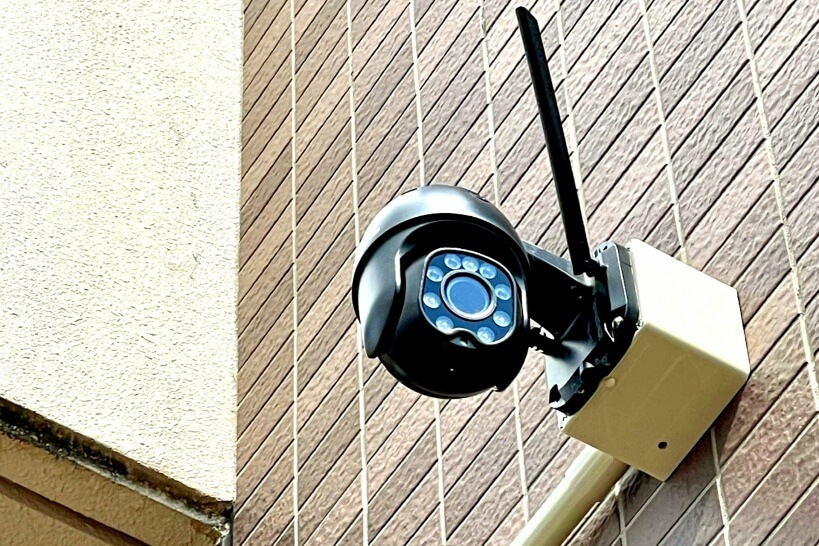屋外防犯カメラをWiFiで繋ぐ。基本は有線で使用