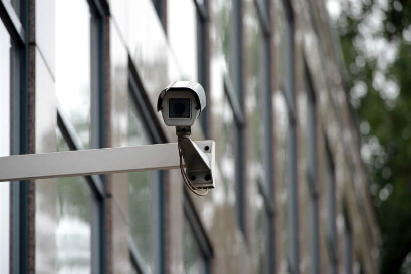 屋外防犯カメラは人感センサー機能で決める。おすすめの選び方