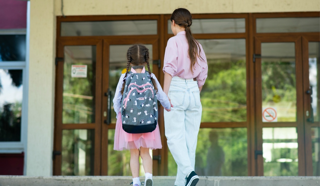 学校・幼稚園の入退出管理と防犯カメラ導入ガイド