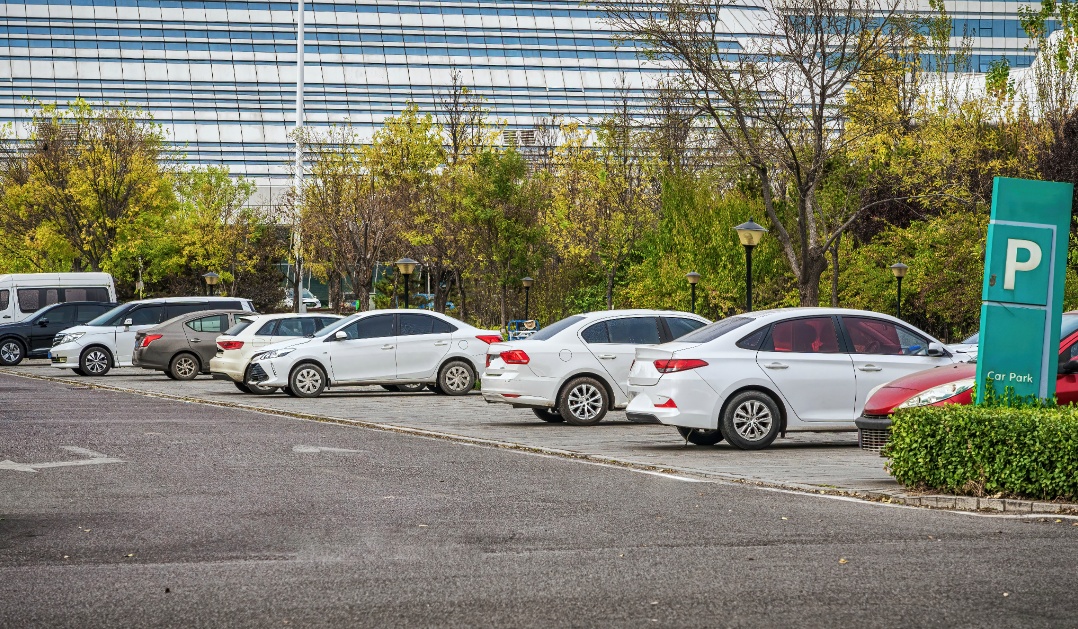 駐車場の車両盗難防止に向けた効果的な防犯対策