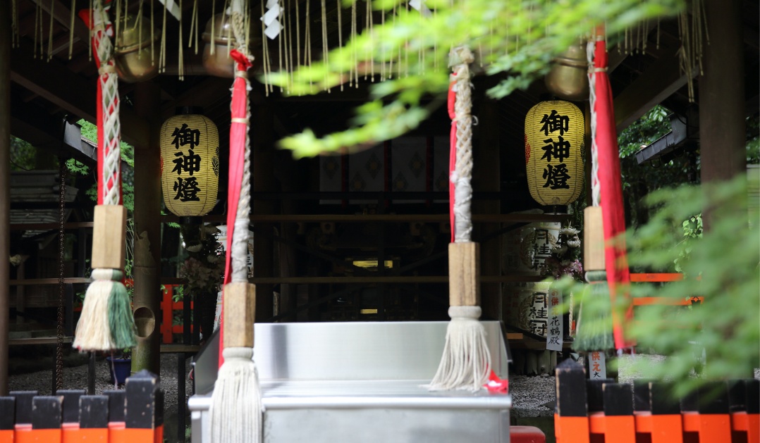 神社・寺院向け防犯カメラと警備員駆け付けサービスの活用法