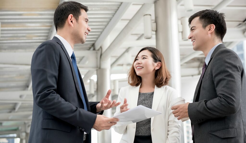 防犯カメラの見積もり比較で重要な「保証期間」と「アフターサービス」の違い